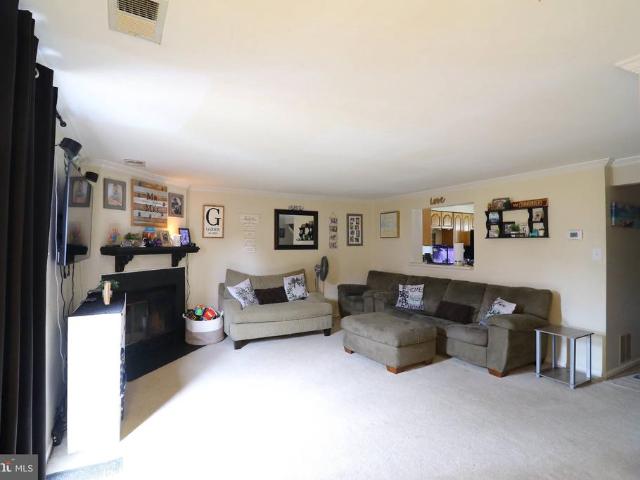 15088 Arum Place