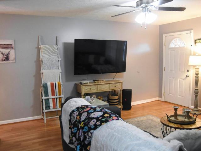 1508 Cloverdale Road