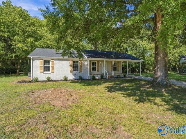 1508 Ravenwood Circle