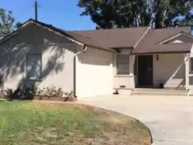 1508 S Elk Rd, 3 beds, 2 full baths
