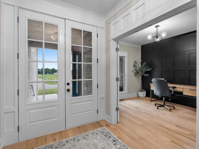 1509 Martha Washington Way