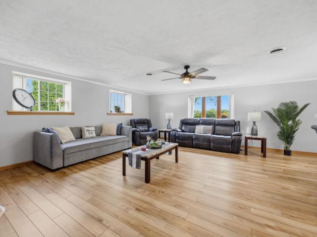 1509 Hackett Street