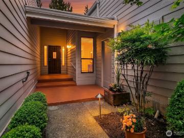 15000 Village Green Drive # 27