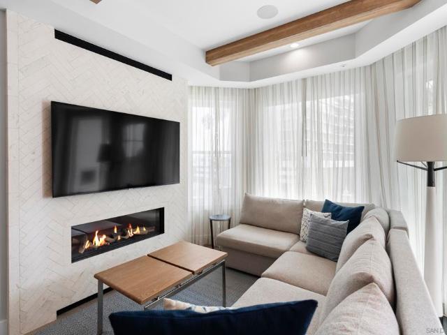 1500 Orange Ave Residence 35