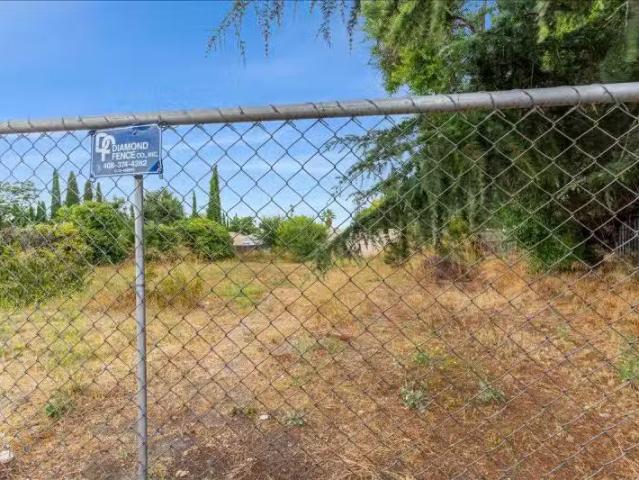 1500 CAMDEN AVE, CAMPBELL, CA 95008