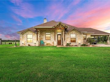 1500 Cr 102 Rd, Mount Calm, TX 76673 | MLS #224817