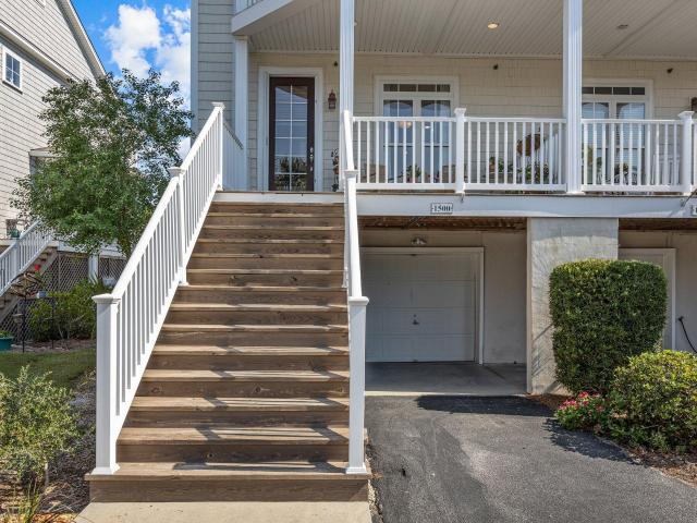 1500 Hopeman Lane