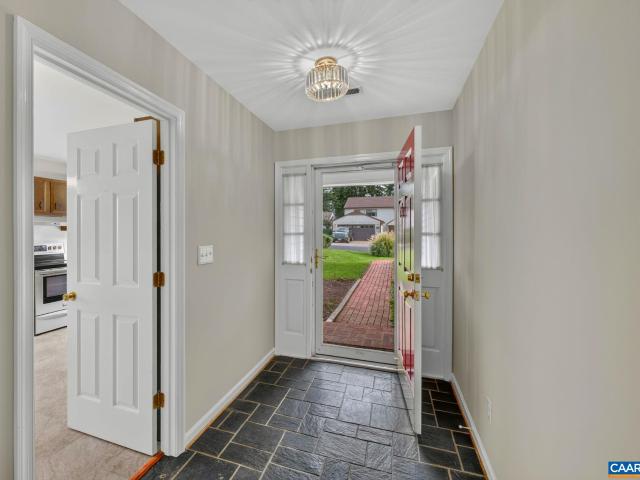 1500 lake forest dr