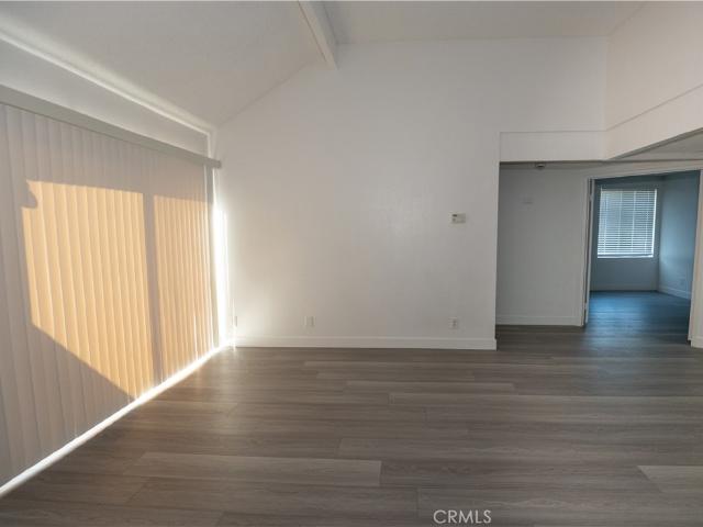 1500 W Edgehill 44