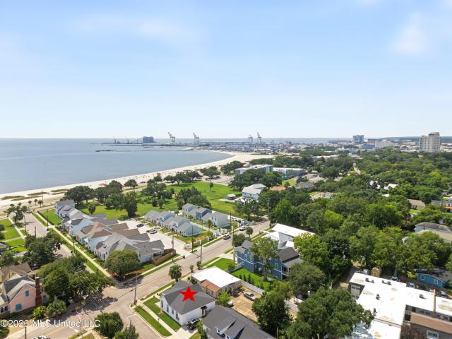 1500 2nd Street