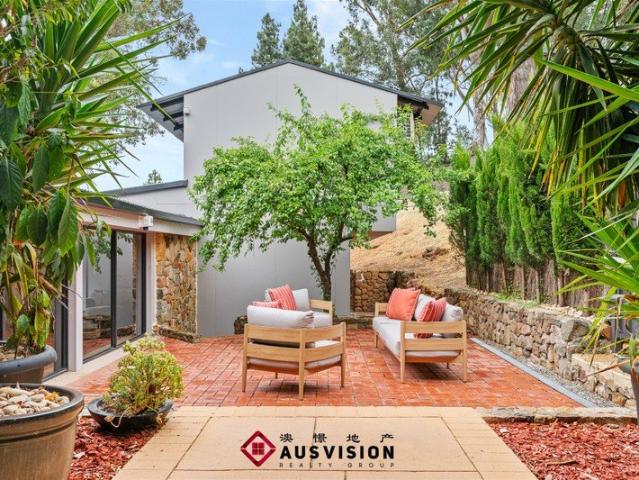 $1500/w Luxury Hills Retreat in Lesmurdie