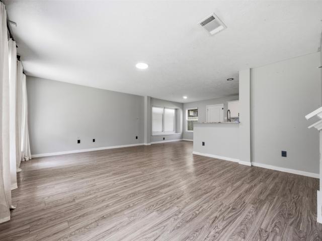 15011 Crockett Road