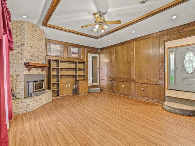 15011 Highway 146 N