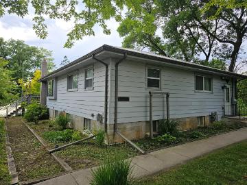 1501 nd Street NE