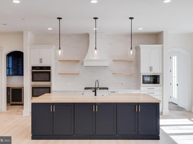 1501 B Peachwood Ln, Hunt Valley, MD 21030 | MLS #MDBC2125