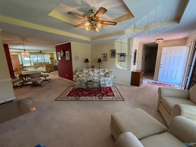1501 Bobo Street