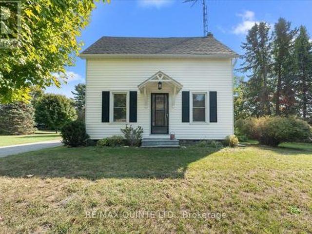 1501 County Road 12 Road, Prince Edward County Hallowell Ward, ON, K0K 2T0 house for sale | Listing ID X13801 | Royal LePage