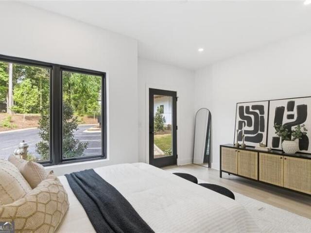 1501 Lavista Road 1190