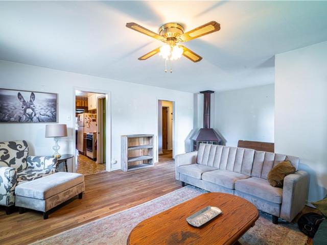1501 S 20th Street W