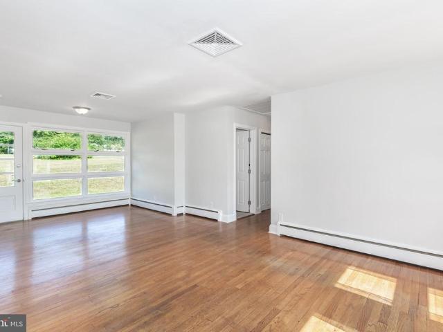 15022 Hanover Pike