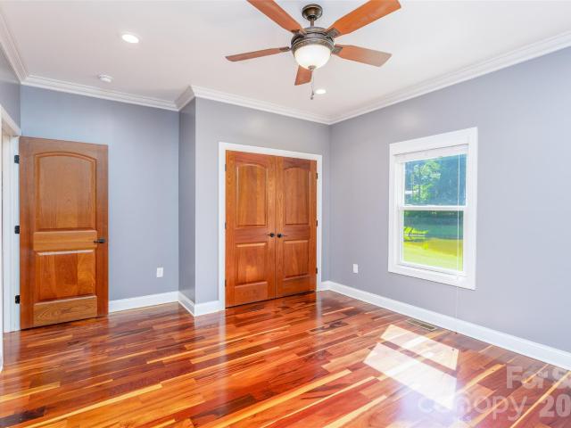 15027 Beatties Ford Rd, Huntersville, NC 28078 | MLS #4403