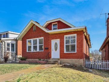 1502 Bredell Ave, St. Louis, MO 63117 | MLS #26005
