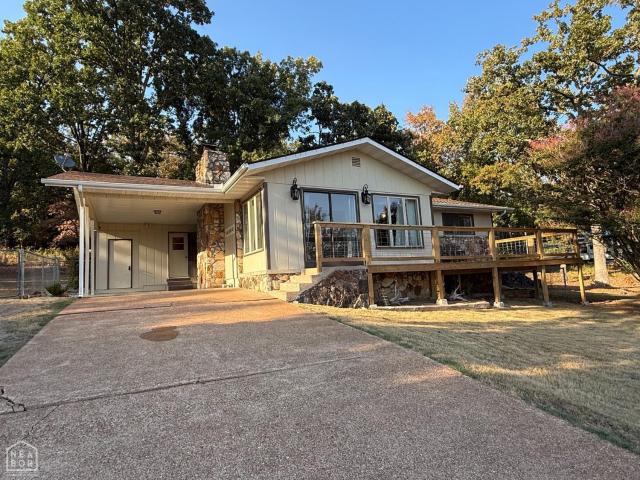 1502 Emerald Cove Drive