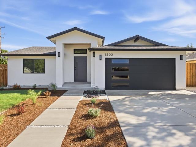 1502 Woodson Court