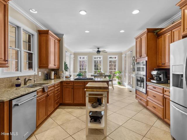 1502 Zurich Place