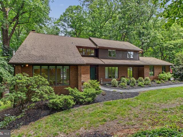 1503 Near Thicket Lane