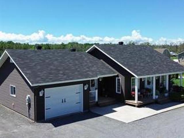 1503 Base Lin, Sault Ste. Marie, ON, P6A 5K6 house for sale | Listing ID SM261560 | Royal LePage