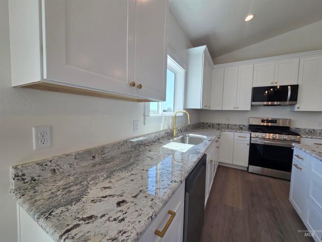 1503 Belle Drive