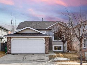 Thorburn, Airdrie, Airdrie, Alberta - Garden