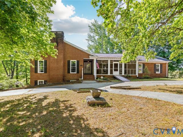 1503 Wiggins Rd, Emporia, VA 23847 | MLS #2609