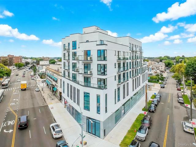 150 02 Northern Boulevard 3G