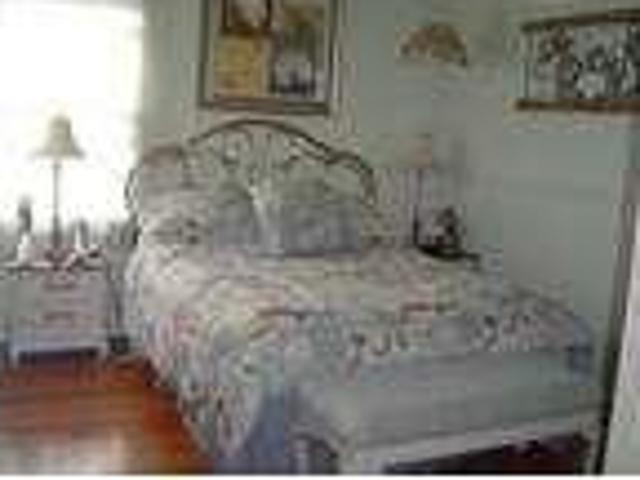$150 / 2br SLO Charming house