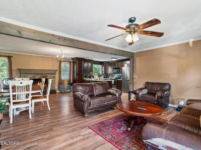 150 County Road 600