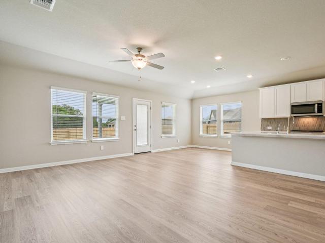 150 Coopers Hawk Crst