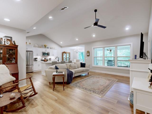 150 Chancey Dr