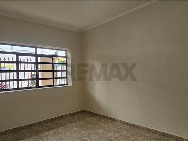 150 Área Útil Casa Alugar, 3 Dormitórios localizado em Francisco de Paula Ferraiol, 218, São Vicente, Itapira, São Paulo, 13974530 | Brasil