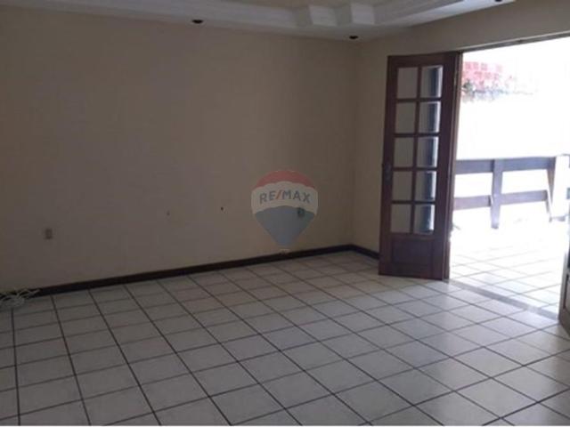 150 Área Útil Duplex Alugar, 4 Dormitórios localizado em Itapuã, Salvador, Bahia, 41620146 | Brasil