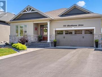 150 Blackhorse Drive, North Grenville, ON, K0G 1J0 house for sale | Listing ID X13236 | Royal LePage