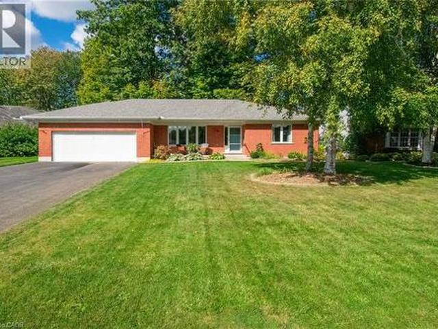 150 Brookfield Boulevard, Dunnville, ON, N1A 2Y4 house for sale | Listing ID 40868 | Royal LePage