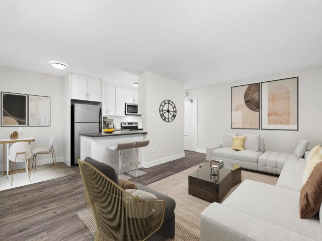 150 Darling St. 3 Bedroom Apartment for Rent