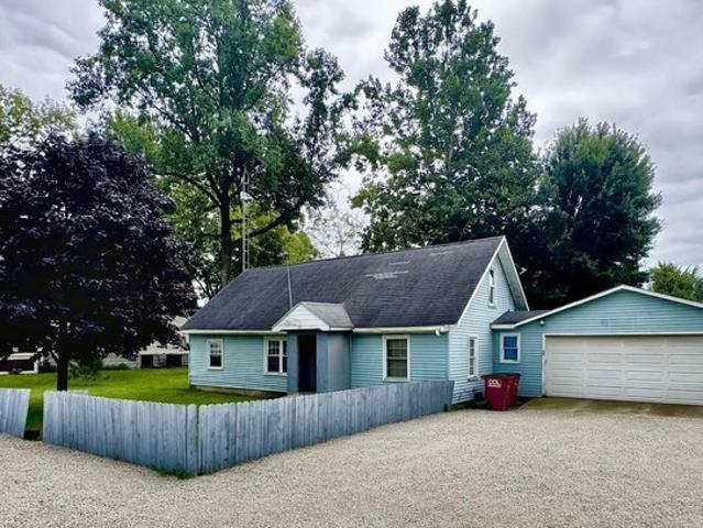 150 E Pleasant St, Pennville, IN 47369