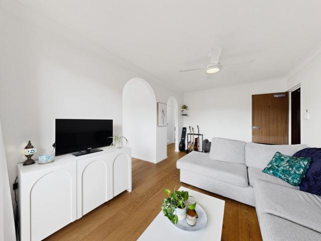 1/50 Henchman Street, NUNDAH, QLD 4012