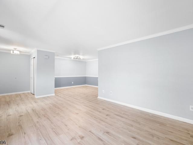 150 Jamestown Rd