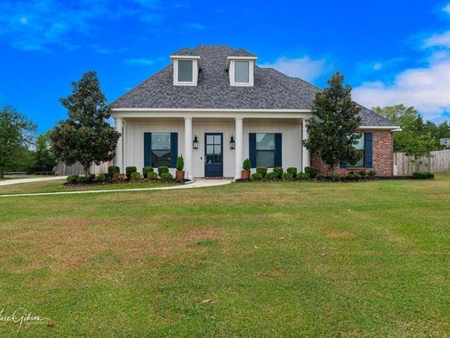 150 Oak Alley Rd, Stonewall, LA 71078