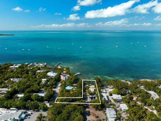 150 List Street, Islamorada, USA, FL