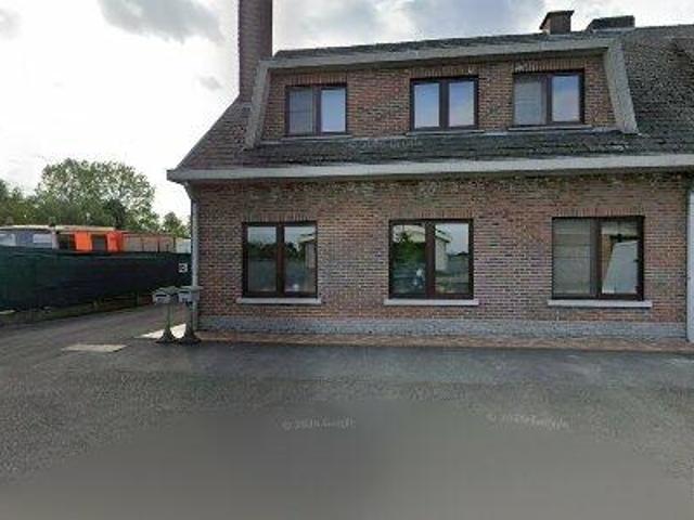 150 m2 apartment for rent in Aalst